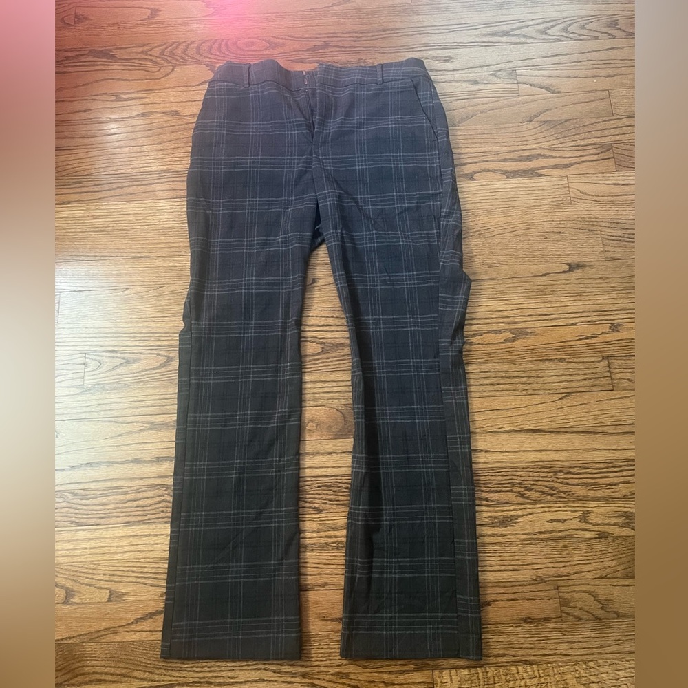 Nine West Plaid Pants women’s Dress pants gently worn.